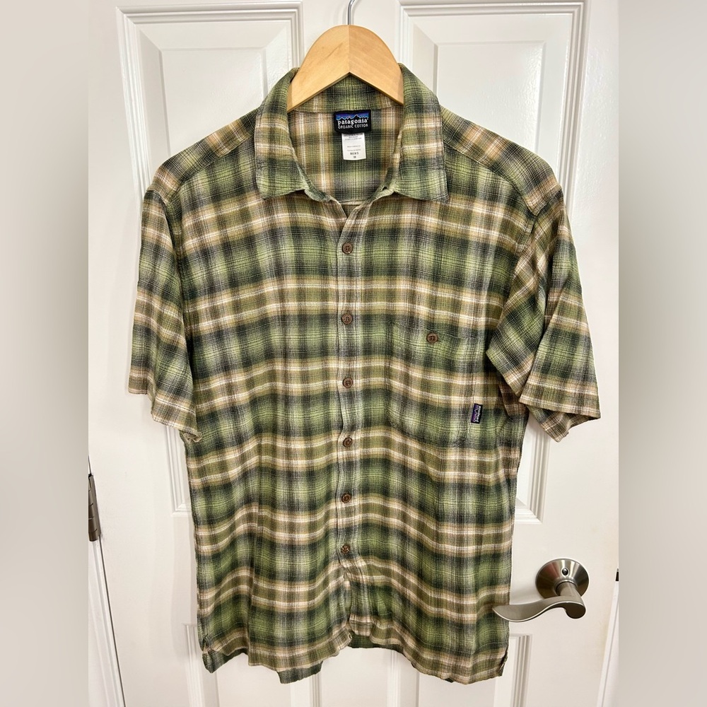 Patagonia Organic Cotton Men's Green Tan Brown Plaid Short Sleeve Button Shirt M